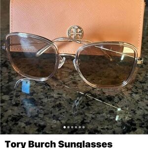 Tory Sunnies 😎